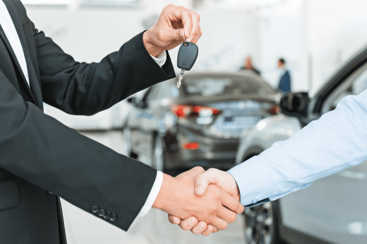 Noleggio-auto-e-soluzioni-assicurative